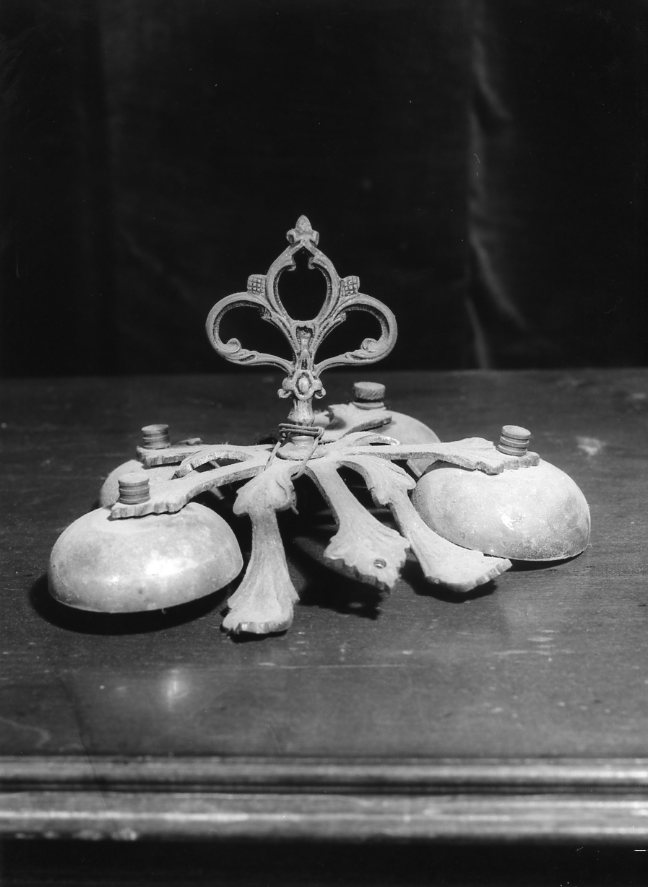 campanello d'altare multiplo - bottega campana (fine/inizio secc. XIX/ XX)