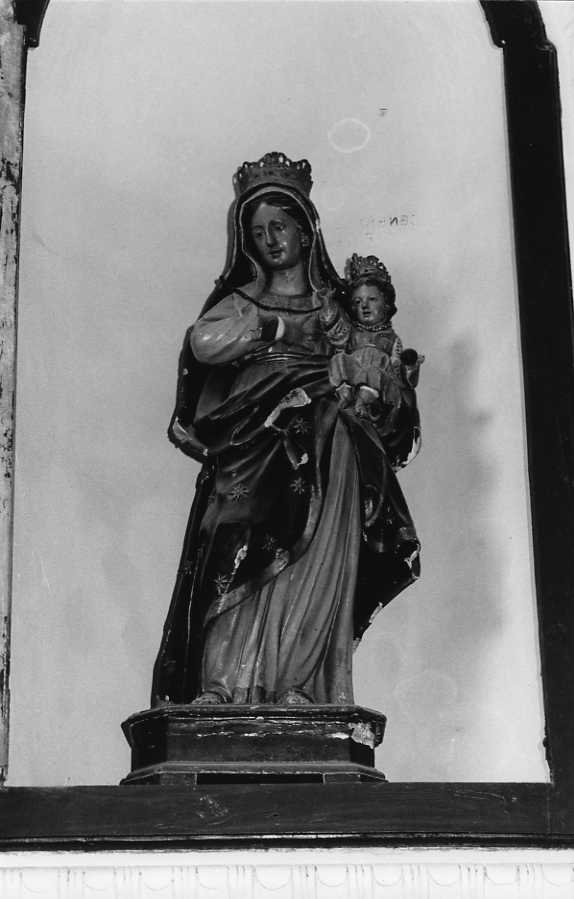 Madonna con Bambino (statua) - bottega campana (sec. XVIII)