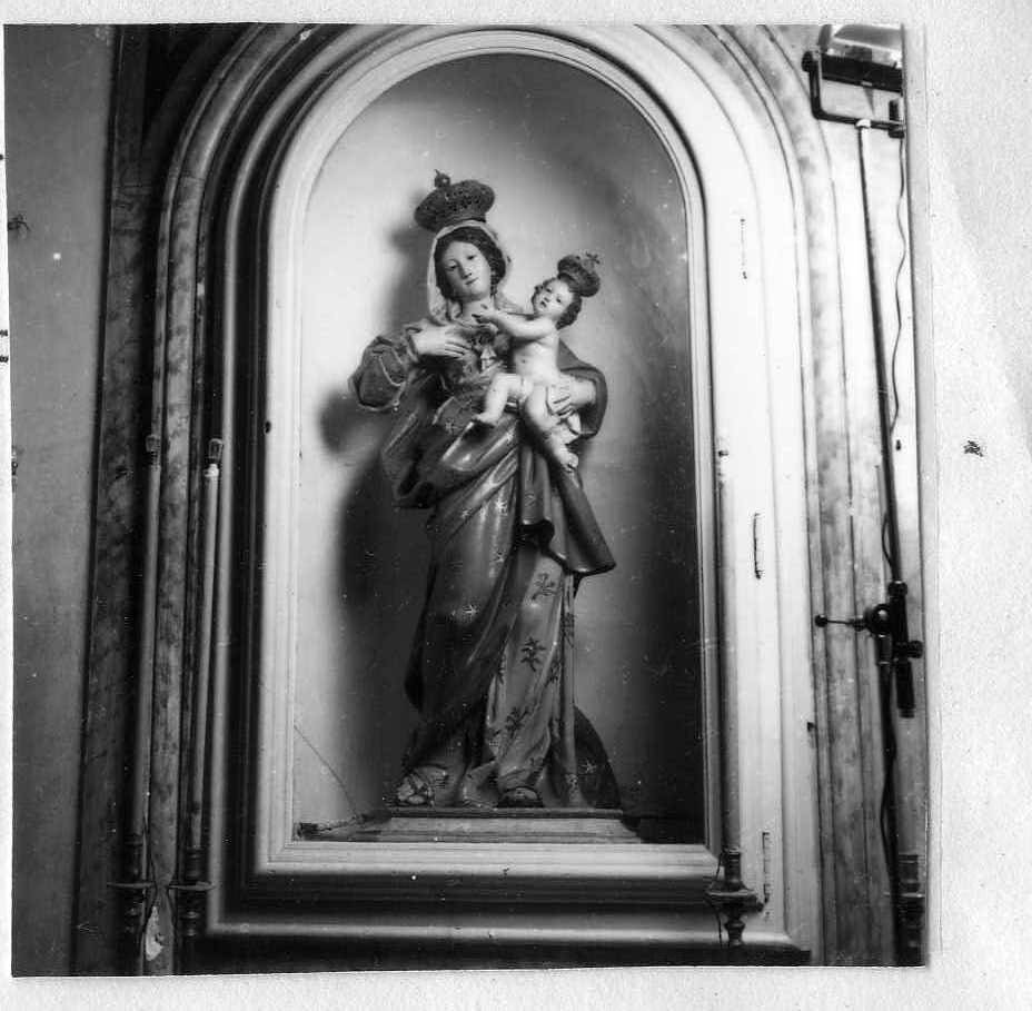 Madonna con Bambino (statua) - bottega campana (fine sec. XVIII)