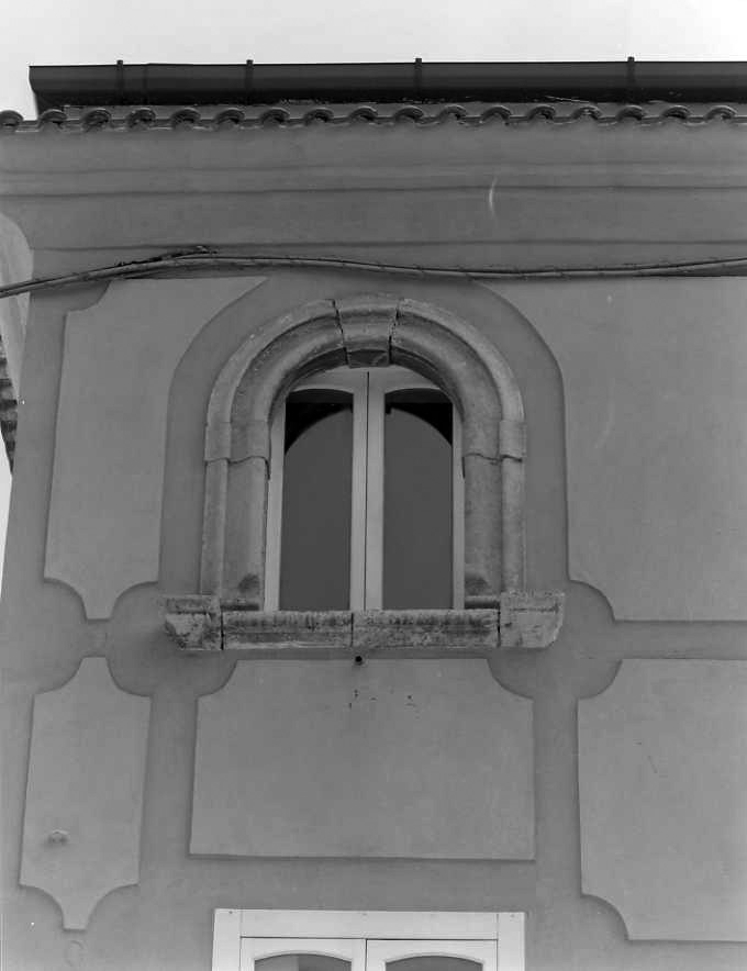 mostra di finestra - bottega campana (sec. XVI)