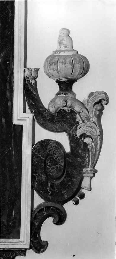 cornice, frammento - bottega campana (sec. XVIII)