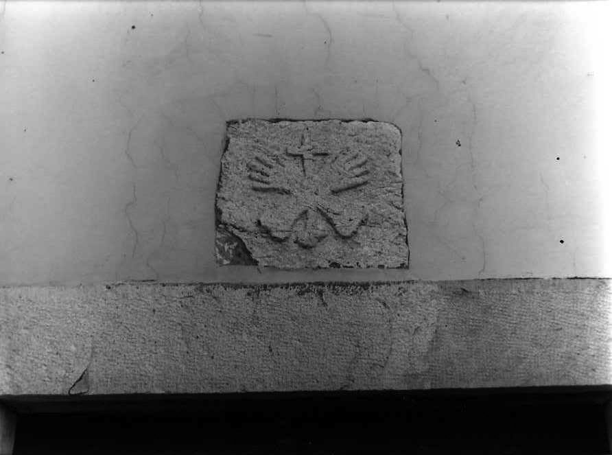 stemma (rilievo) - bottega campana (sec. XV)