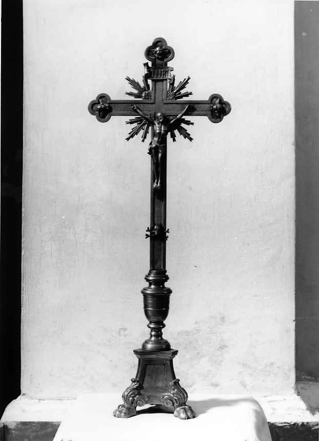 Cristo crocifisso (croce d'altare, serie) - bottega campana (sec. XIX)