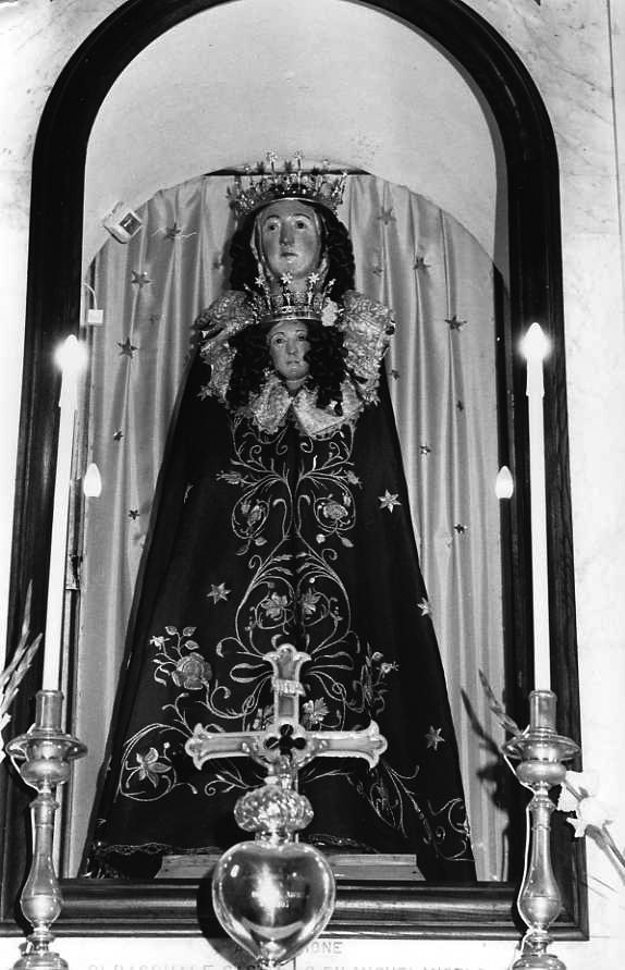 Madonna con Bambino (statua) - bottega campana (sec. XI)