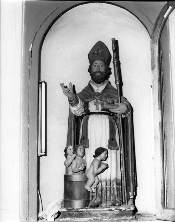 San Nicola di Bari resuscita i tre fanciulli (statua) - bottega campana (sec. XIX)