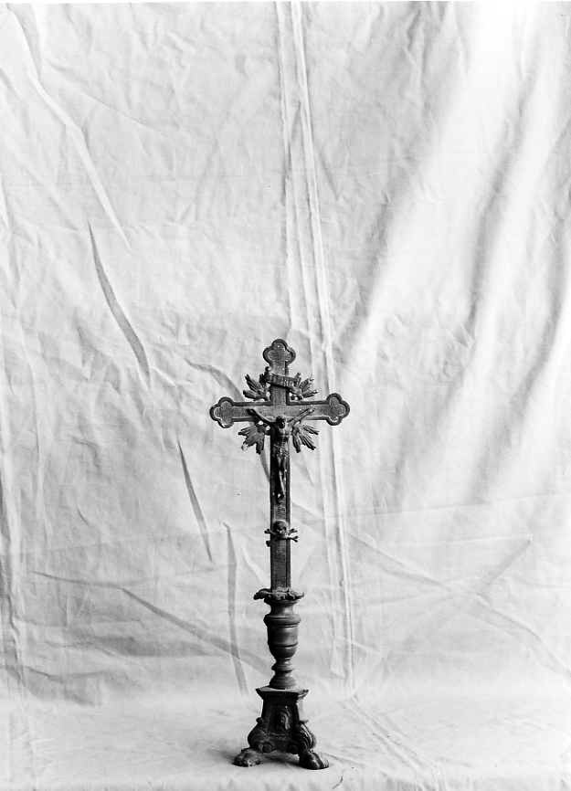 Cristo crocifisso (croce d'altare) - bottega campana (fine/inizio secc. XVII/ XVIII)