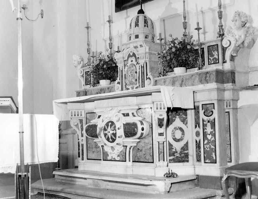 altare maggiore di Casselli Saverio (sec. XVIII)