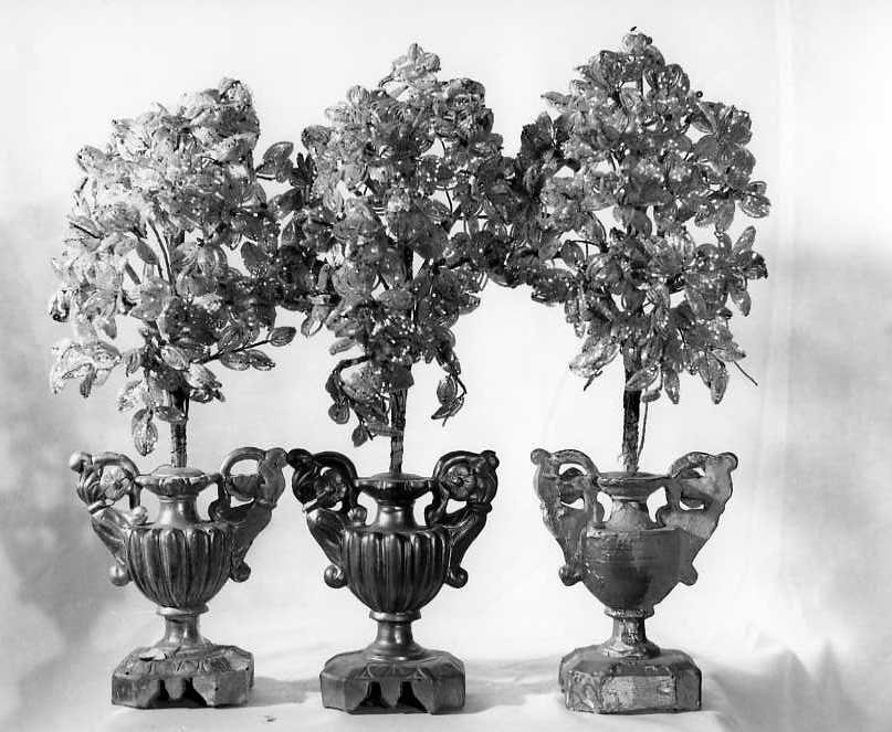 vaso d'altare con composizione floreale, serie - bottega campana (sec. XIX)
