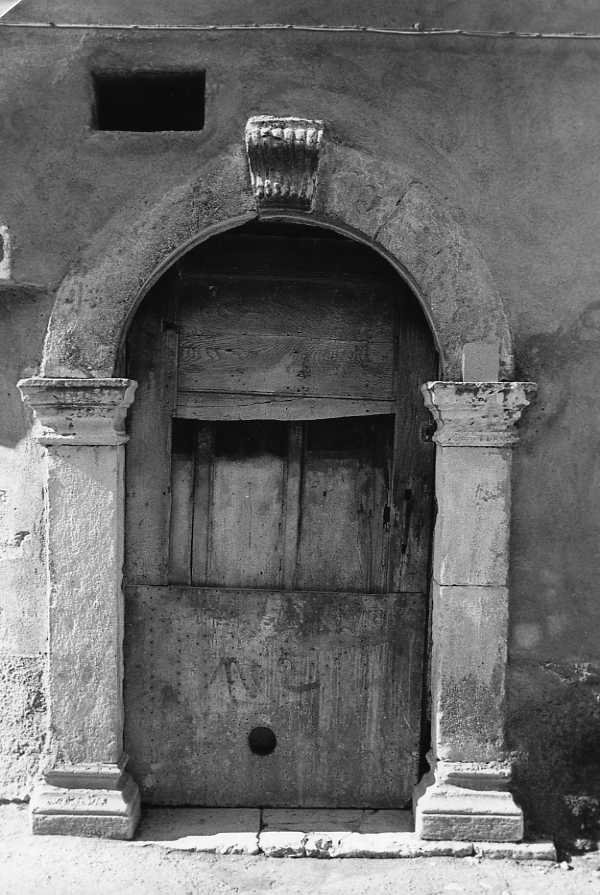 portale - bottega campana (fine/inizio secc. XVIII/ XIX)