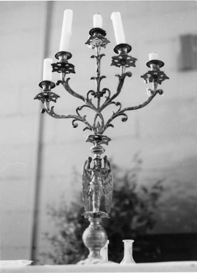 candelabro, serie - bottega campana (primo quarto sec. XX)