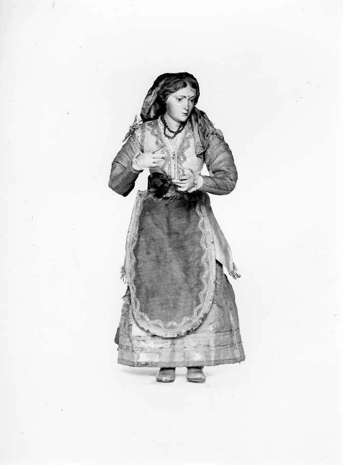 giovane donna (statuetta di presepio) di Mosca Lorenzo (bottega) (seconda metà sec. XVIII)