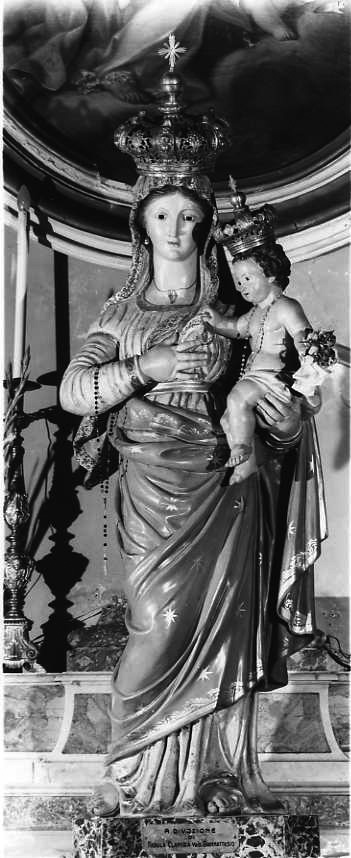 Madonna del Latte (statua) di Lebro Antonio (metà sec. XX)