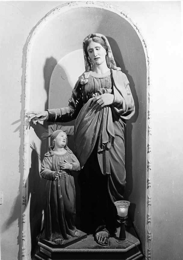 Maria Vergine bambina e Sant'Anna (gruppo scultoreo) - bottega napoletana (metà sec. XIX)