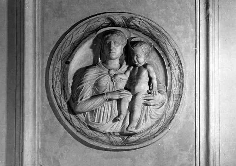 Madonna con Bambino (rilievo) - ambito campano (secondo quarto sec. XVI)