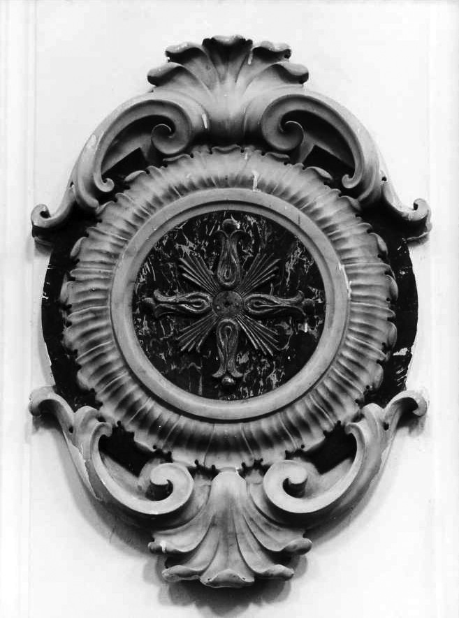 croce di consacrazione (decorazione plastica, serie) - bottega napoletana (prima metà sec. XVIII)