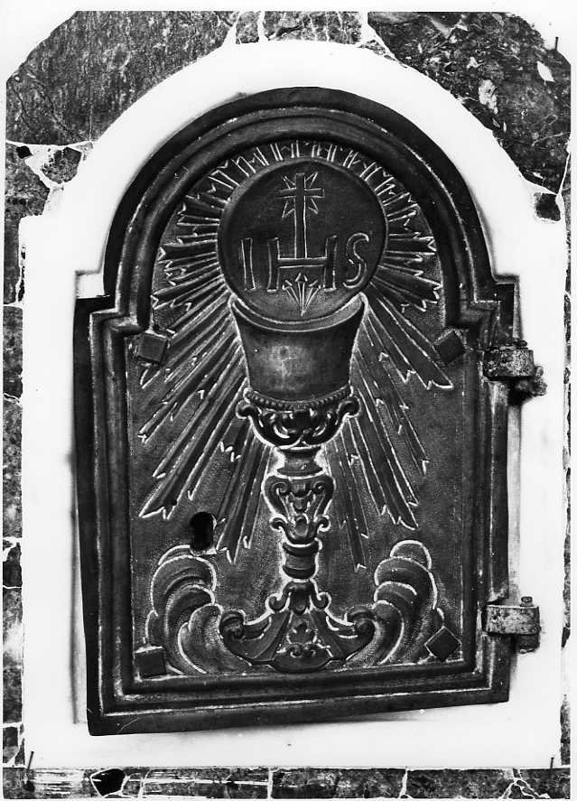 calice eucaristico (sportello di tabernacolo) - bottega campana (prima metà sec. XVIII)