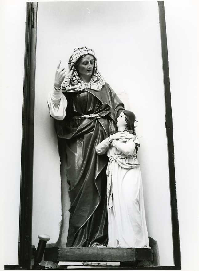 Maria Vergine bambina e Sant'Anna (statua) - bottega campana (prima metà sec. XX)