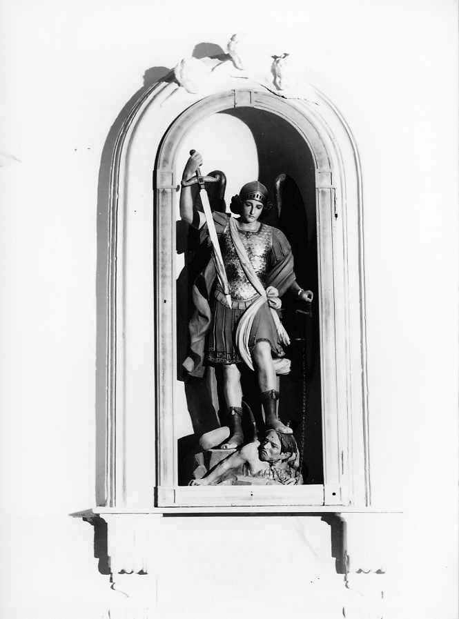 San Michele Arcangelo (statua) - bottega campana (prima metà sec. XX)