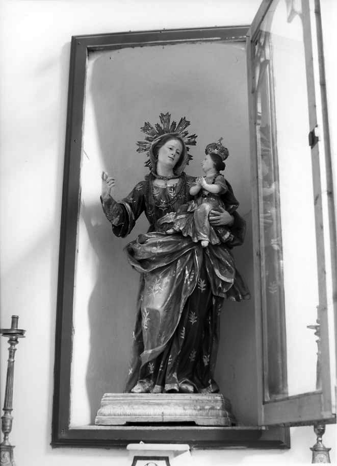 Maria Vergine bambina e Sant'Anna (statua) - bottega campana (sec. XIX)
