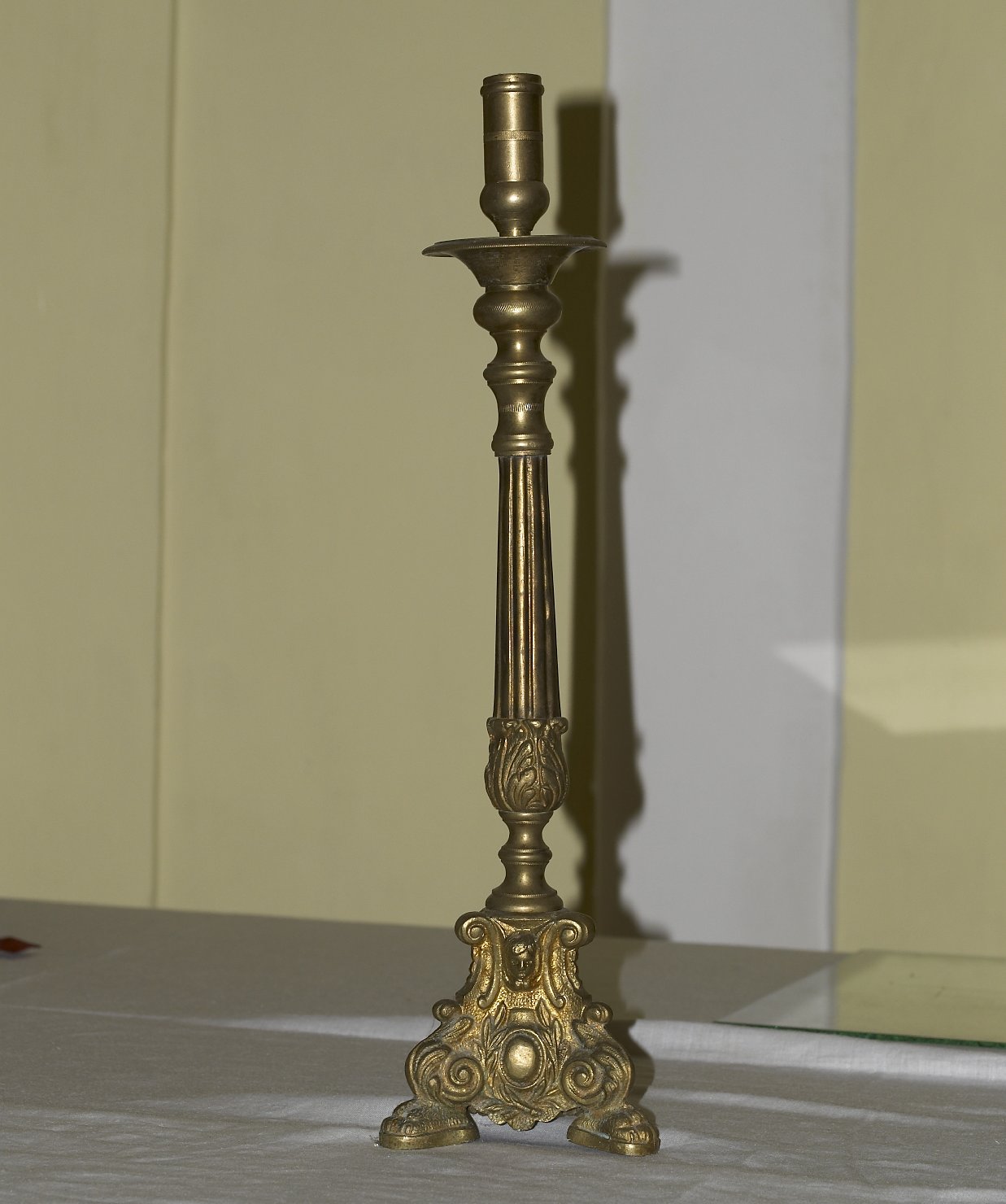 candeliere d'altare, serie - bottega campana (prima metà sec. XIX)