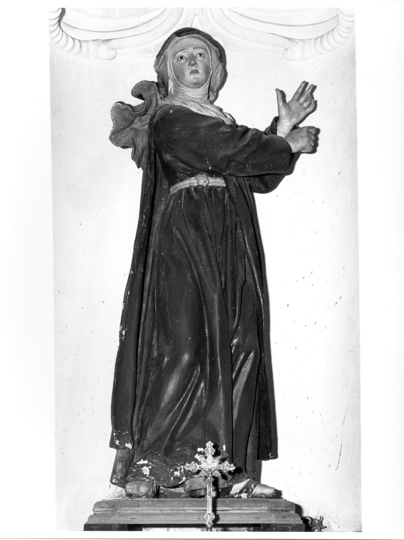 Santa Rosa da Viterbo (statua) di Fumo Nicola (attribuito) (inizio sec. XVIII)