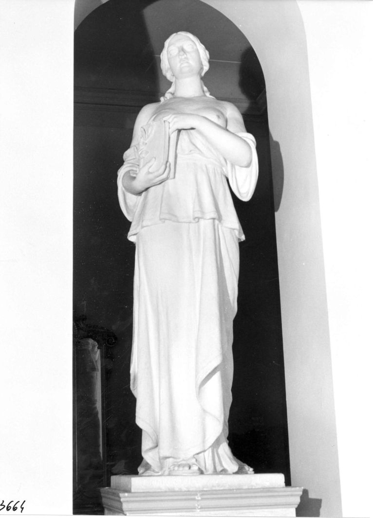 allegoria della poesia (statua) di Chiaramonte Gaetano (sec. XX)