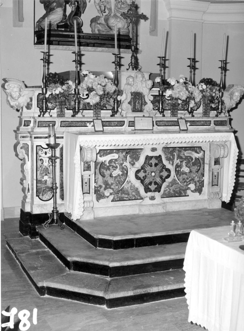 altare - bottega Italia meridionale (inizio sec. XVIII)