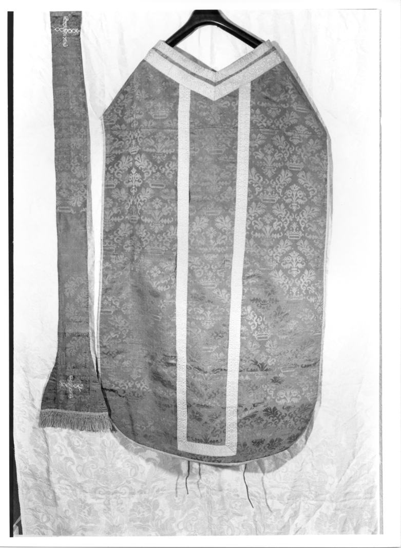 paramento liturgico - manifattura Italia meridionale (prima metà sec. XVII)