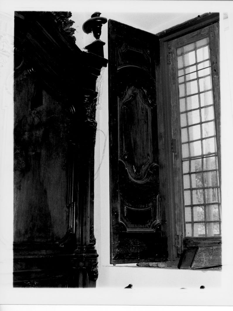 scuro di finestra, serie - bottega napoletana (terzo quarto sec. XVIII)
