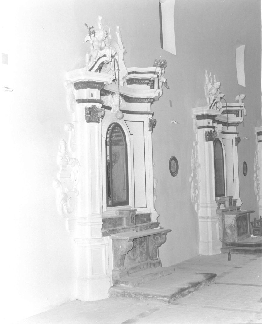altare - bottega Italia meridionale (primo quarto sec. XVIII)