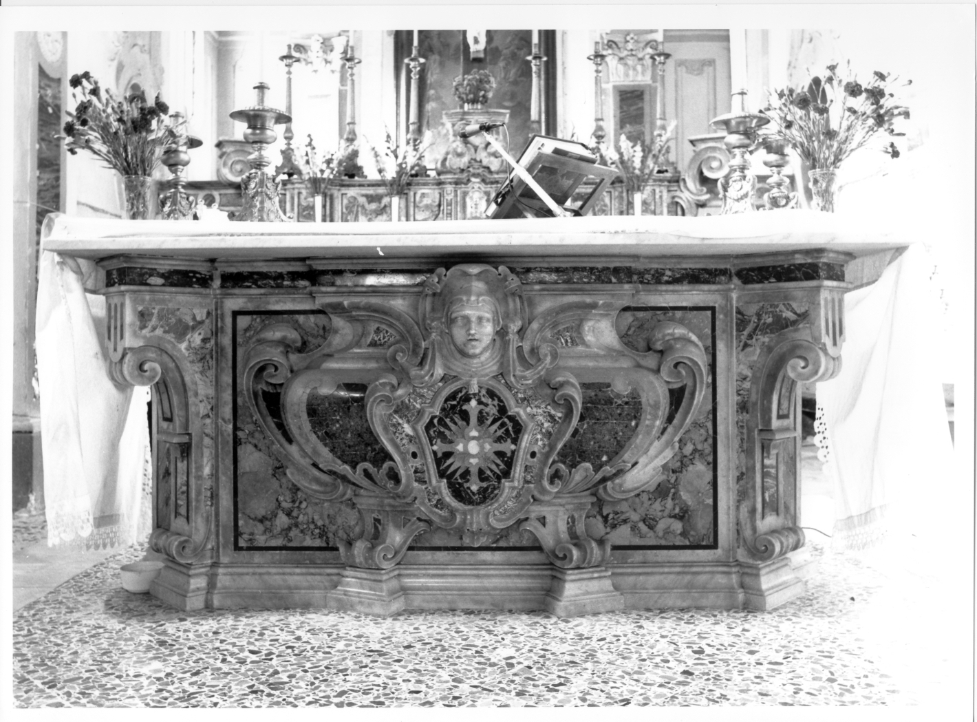 mensa d'altare - bottega campana (sec. XVIII)