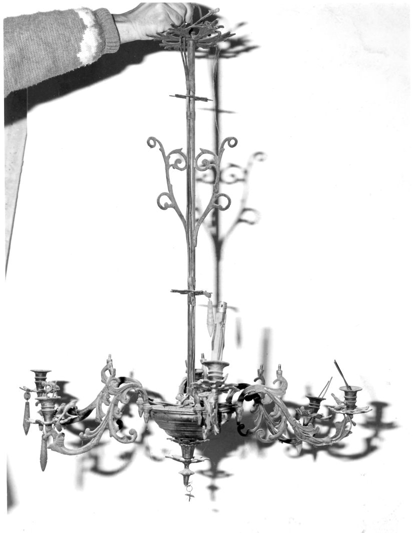 lampadario - a bracci - bottega campana (sec. XIX)
