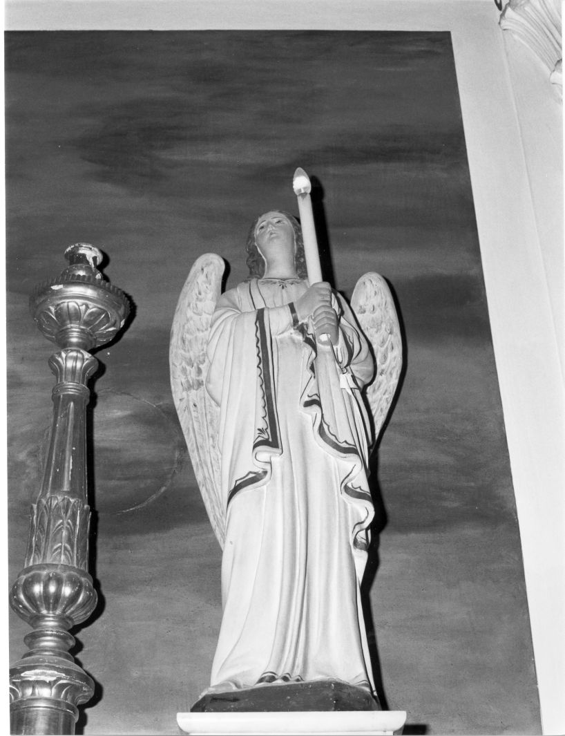 angelo reggicandelabro (statua, coppia) - bottega campana (prima metà sec. XX)