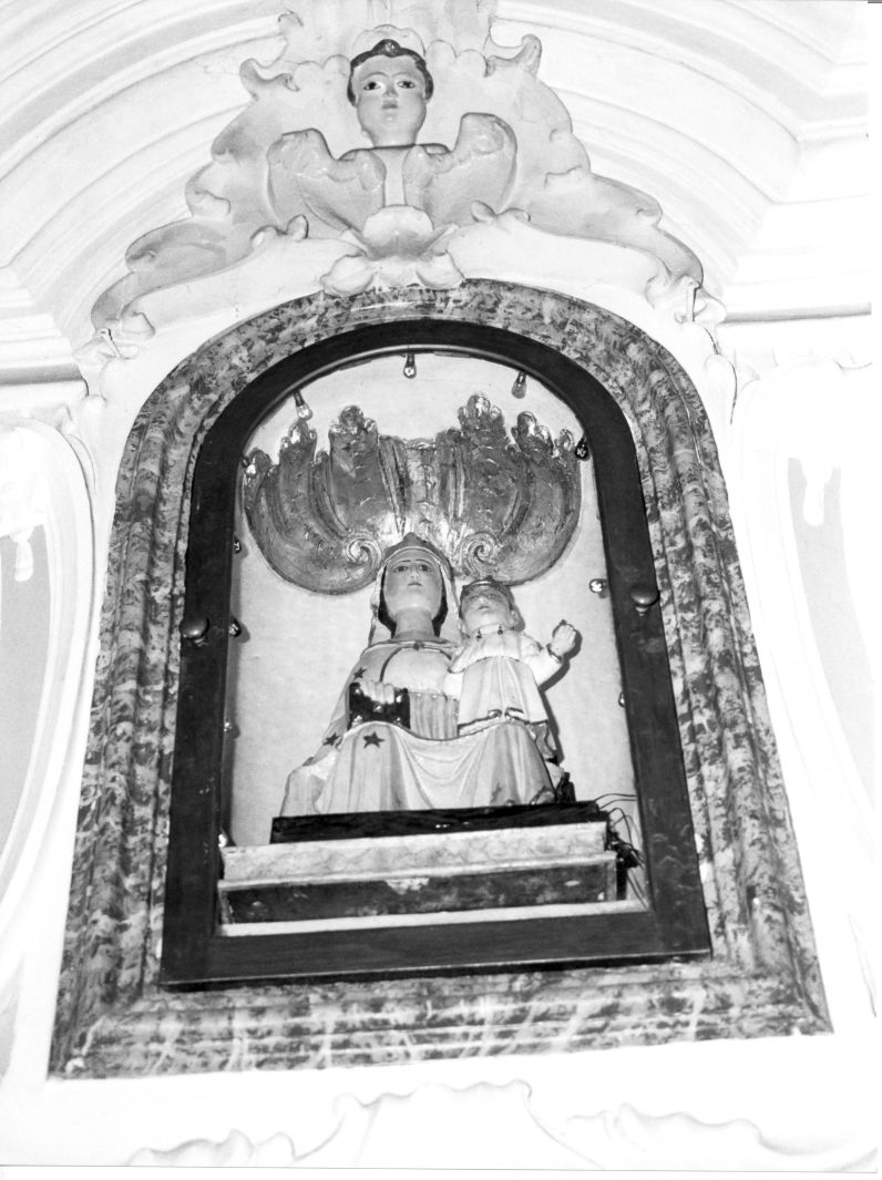 Madonna con Bambino (scultura) - bottega Italia meridionale (sec. XV)