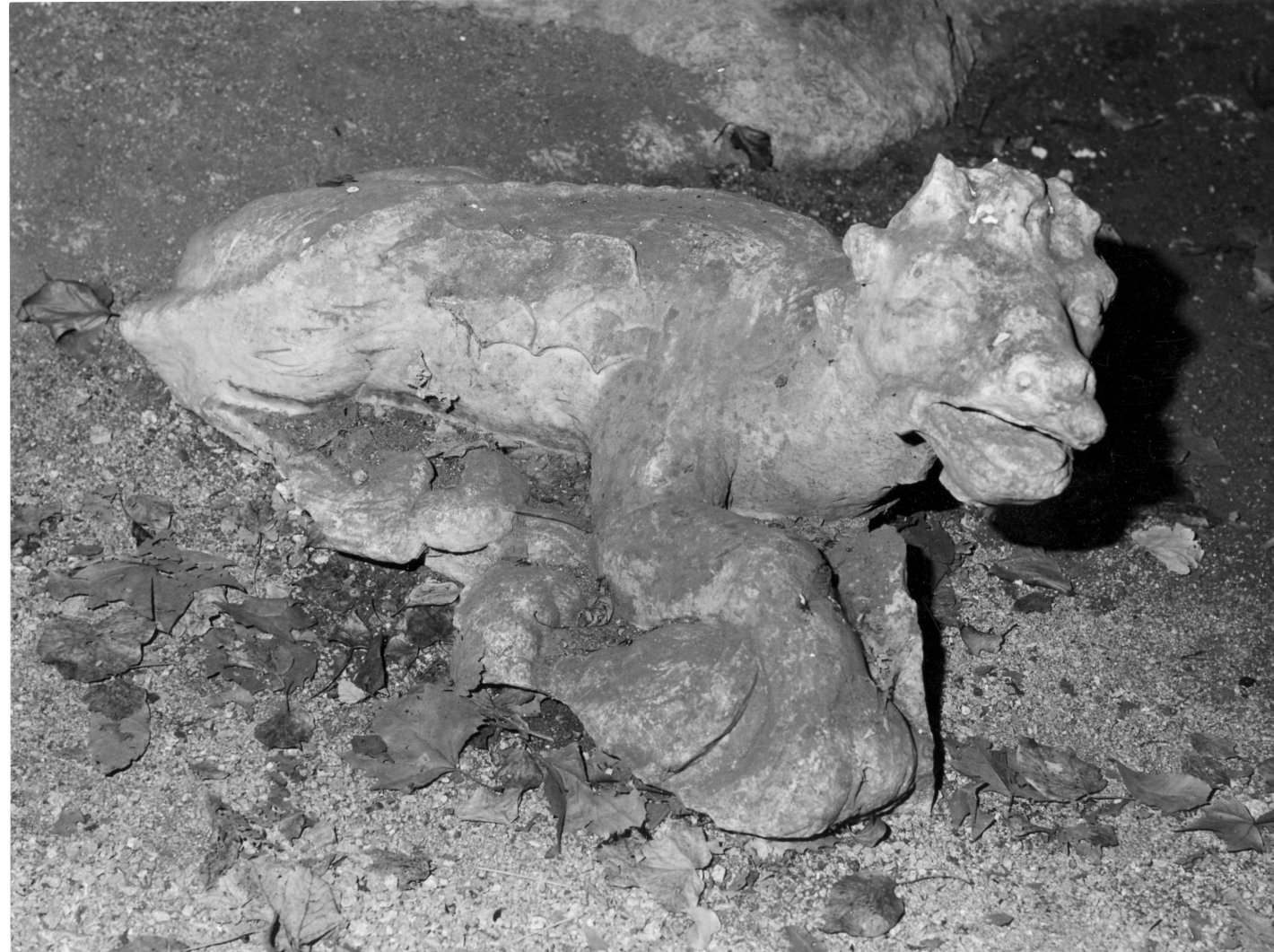 testa di mostro (statua) - bottega Italia centro-meridionale (prima metà sec. XIX)