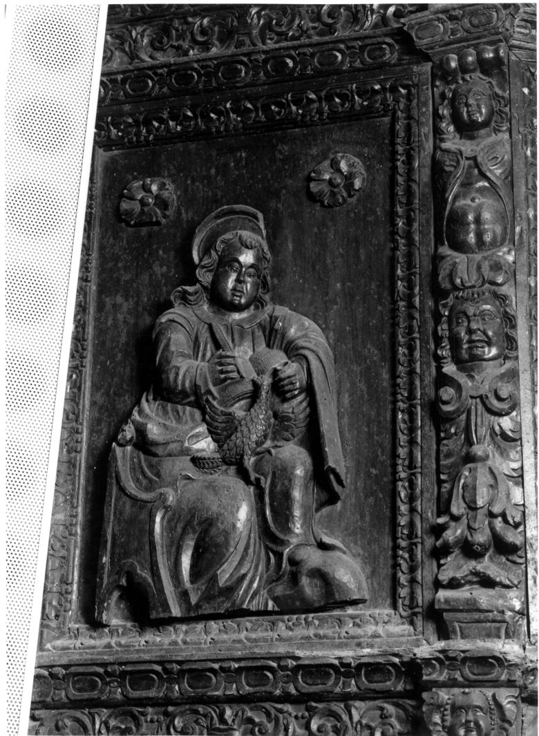 San Giovanni Evangelista (rilievo, elemento d'insieme) - bottega campana (sec. XVII)
