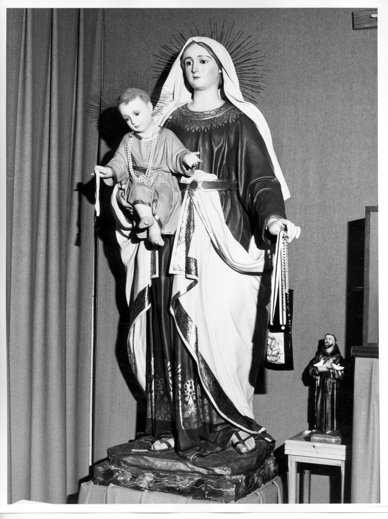 Madonna del Carmelo (statua) - bottega Italia meridionale (prima metà sec. XX)