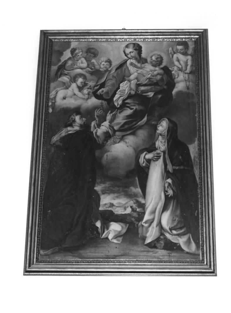 Madonna del Rosario con San Domenico e Santa Caterina da Siena (dipinto) di Celentano Domenico (sec. XVIII)
