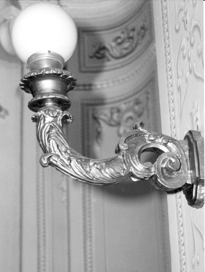 candeliere da parete, opera isolata - bottega campana (sec. XIX)