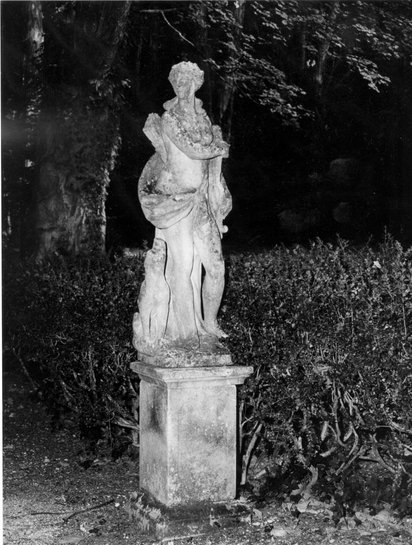 Diana (statua, opera isolata) - bottega Italia meridionale (prima metà sec. XIX)