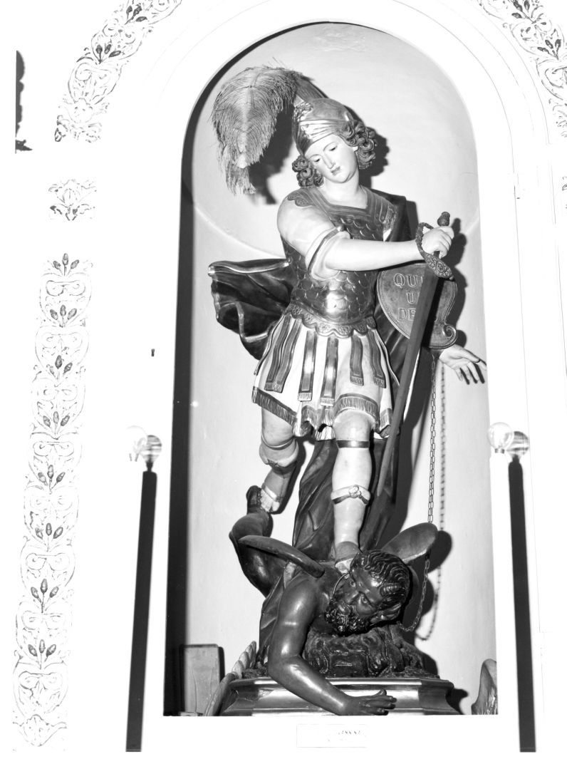 San Michele Arcangelo (statua) - bottega irpina (sec. XX)