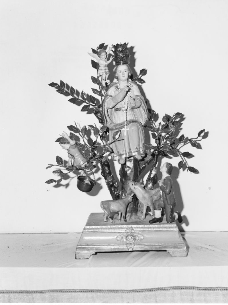 Madonna dell'Incoronata (gruppo scultoreo) - bottega irpina (sec. XIX)