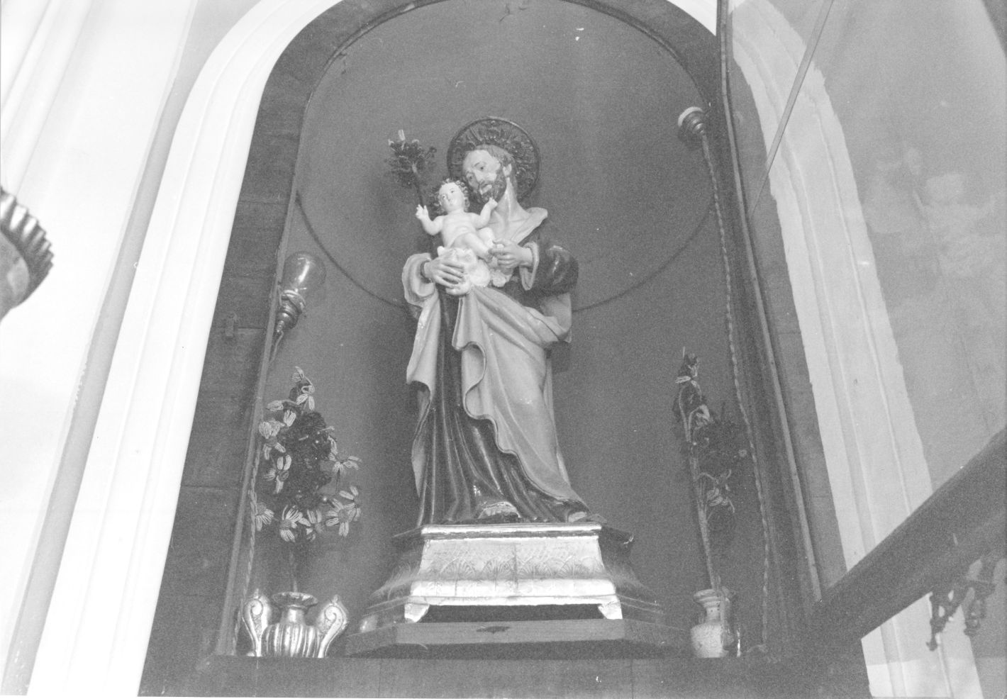 San Giuseppe e Gesù Bambino (statuetta, opera isolata) - bottega napoletana (inizio sec. XX)