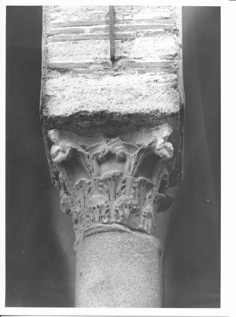 capitello corinzio - bottega campana (sec. XI)