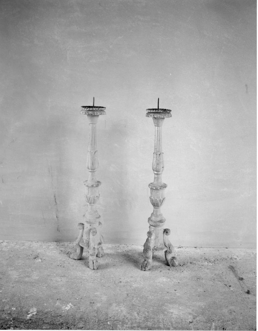 candeliere, serie - bottega campana (secc. XVIII/ XIX)