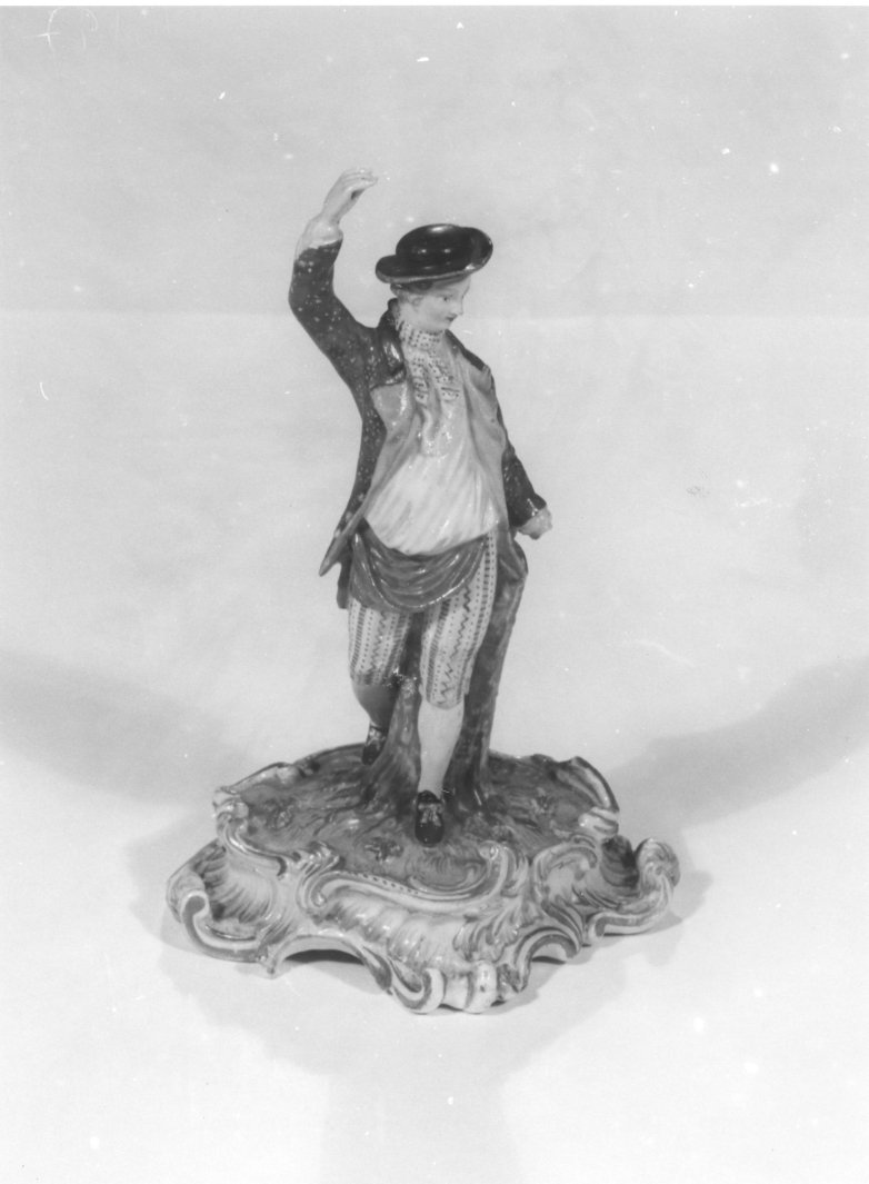 statuetta - manifattura di Meissen (sec. XVIII)