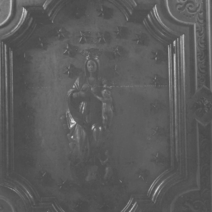 acquasantiera da parete - bottega campana (secc. XVII/ XVIII)