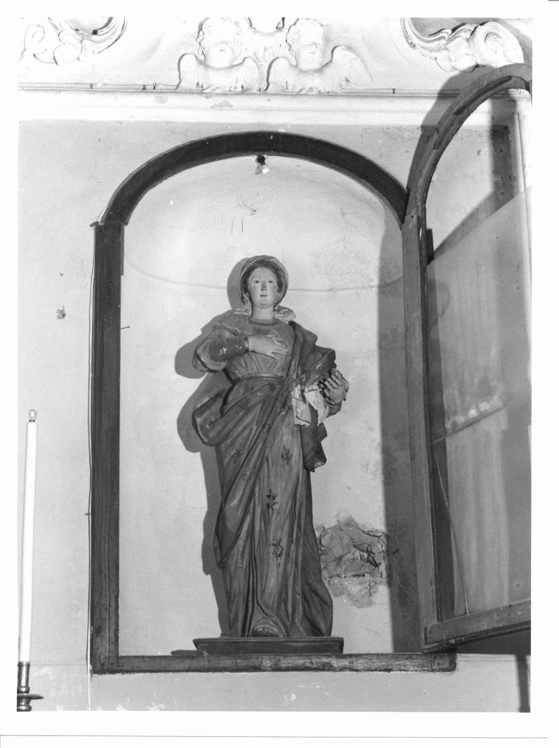 Madonna con Bambino (statua, opera isolata) - bottega napoletana (sec. XVII)
