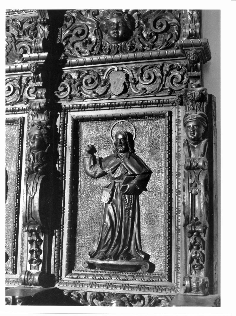 Santo apostolo (pannello di stallo di coro, elemento d'insieme) di Consulmagno Girolamo (attribuito) (prima metà sec. XVII)
