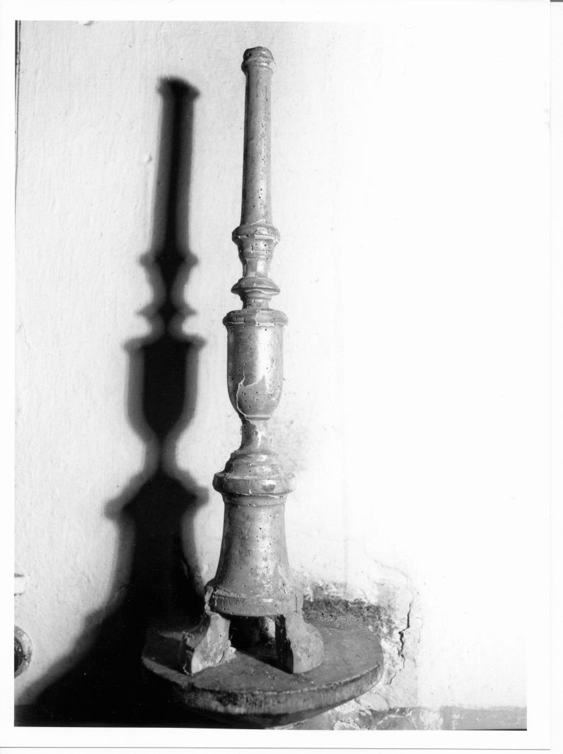 candeliere, frammento - bottega campana (fine sec. XVIII)